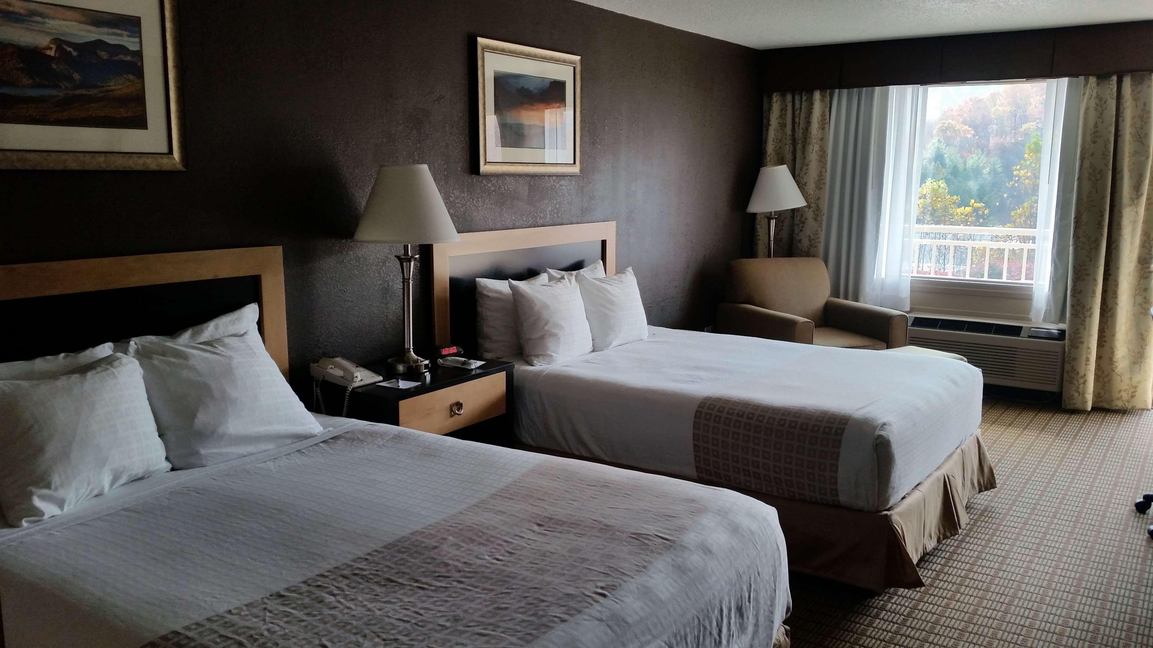 Best Western Smoky Mountain Inn Вейнсвілл Екстер'єр фото