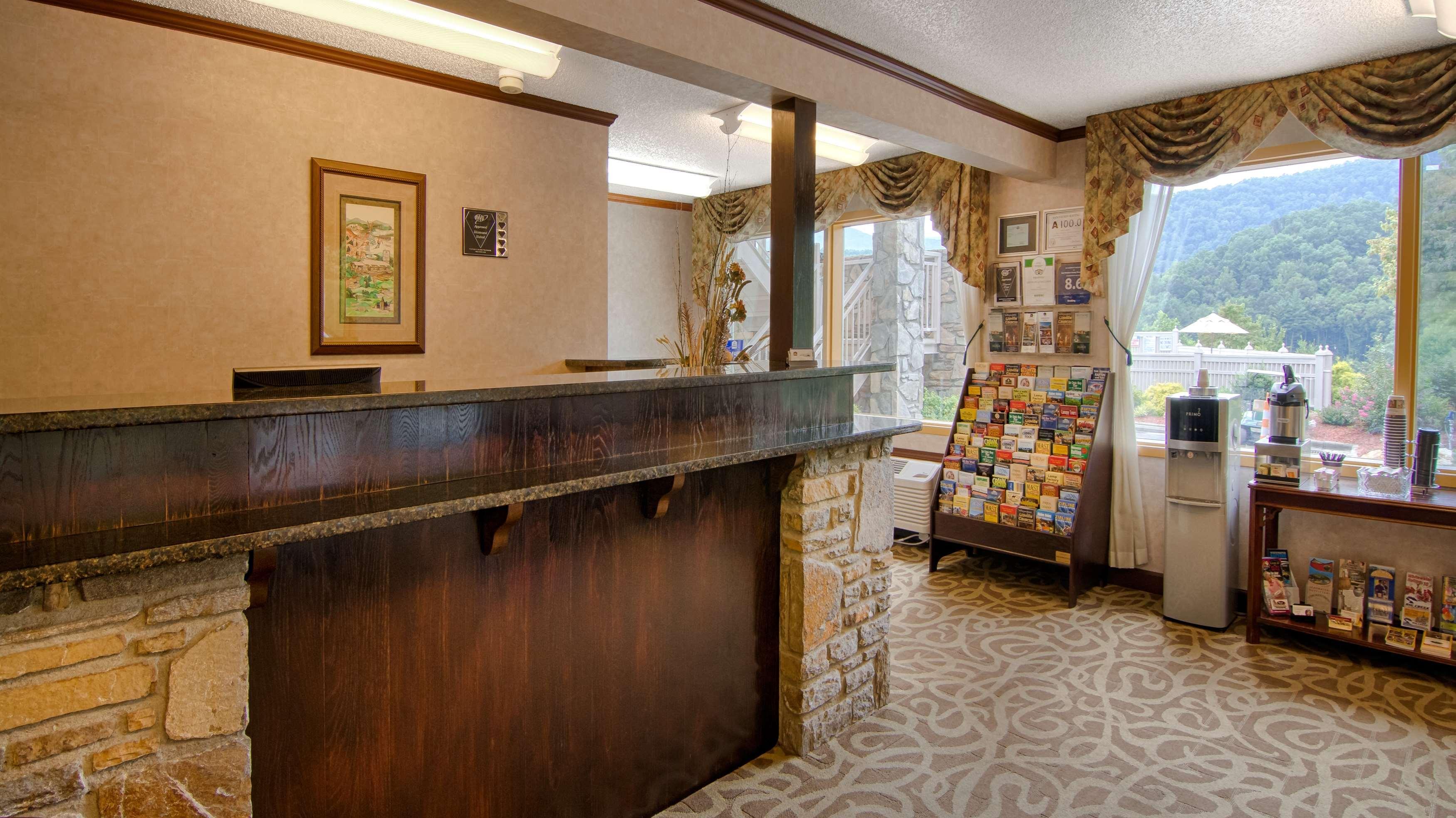 Best Western Smoky Mountain Inn Вейнсвілл Екстер'єр фото