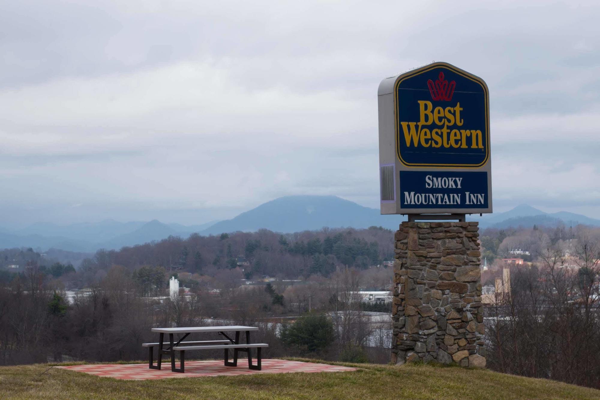 Best Western Smoky Mountain Inn Вейнсвілл Екстер'єр фото